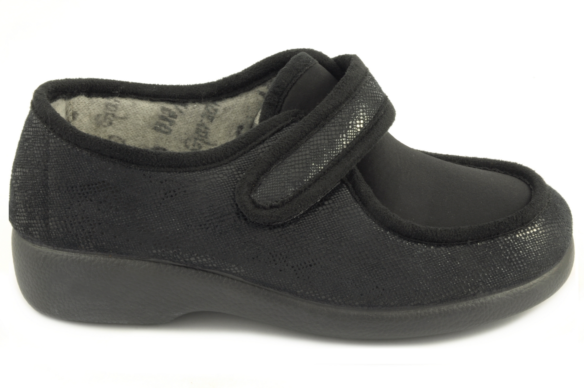 Zapatilla cerrada Calzado mujer